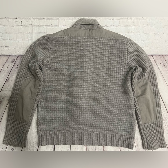 Levi’s Made and Crafted Grey Wool and Cashmere Cardigan with elbow patches sz 4 - Picture 9 of 9